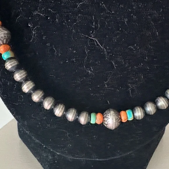 Silver and Turquoise Beaded Necklace - Picture 5 of 5